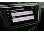 Volkswagen Tiguan 1.4 TSI 245pk eHybrid R-Line Business+ Trekhaak Camera Leder Stoelverwarming Head-Up Memory Panoramadak Virtual Cockpit Navigatie