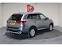 Mitsubishi Outlander 2.0 Business Edition, Automaat, 2e Eig. Cruise, Clima, Achteruitrijcamera, Trekhaak, Isofix, Volledig dealer onderhouden, Navigatie, Blue tooth