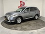 Mitsubishi Outlander 2.0 Business Edition, Automaat, Cruise, Clima, Achteruitrijcamera, Trekhaak, Isofix, Volledig dealer onderhouden, Navigatie, Blue tooth