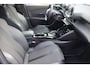 Peugeot 2008 1.2 PureTech GT NL auto, Apple Carplay, Virtual Cockpit, Adaptieve Cruise control, Stoelverwarming, Camera. Distr. riem is vervangen bij 68.964 km!!