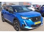 Peugeot 2008 1.2 PureTech GT NL auto, Apple Carplay, Virtual Cockpit, Adaptieve Cruise control, Stoelverwarming, Camera. Distr. riem is vervangen bij 68.964 km!!