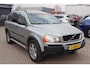 Volvo XC90 2.4 D5 Summum 7 Persoons, Schuif- kanteldak, Camera, Lederen interieur, Trekhaak, Stoelverwarming, Cruise control