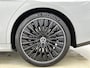 Mercedes-Benz E-klasse Estate 300 e Sport Edition | Premium | Nightpakket | Lederpakket | Rijassistentiepakket Plus | Trekhaak | Panoramaschuifdak | 20 inch AMG velgen | Stoelventilatie voor | 360°-camera | Burmester® 4D sound system |
