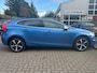 Volvo V40 1.5 T3 R-Design Edition | Stoelverwarming | Panoramadak | Parkeer assistent |