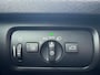 Volvo V40 1.5 T3 R-Design Edition | Stoelverwarming | Panoramadak | Parkeer assistent |
