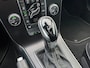 Volvo V40 1.5 T3 R-Design Edition | Stoelverwarming | Panoramadak | Parkeer assistent |