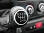 Peugeot Boxer 333 2.2 BlueHDi 140pk L2H2 Premium | 3-Zits | Navigatie | Achteruitrijcamera | Airco | Laadruimte betimmerd | Cruise control | Comfort Stoel | Parkeersensoren