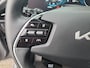 Kia Niro EV ExecutiveLine 64.8 kWh | Trekhaak | Stoel verwarming en ventilatie | Dodehoek detectie | Schuifdak | Navigatie | Parkeercamera | Elektrisch bedienbare voorstoelen |