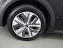 Kia Niro EV e-Niro ExecutiveLine 64 kWh | Lederen Bekleding | JBL Audio | Dodehoekdetectie | Stoel/Stuurwielverwarming | Stoelventilatie | Elektrisch bedienbare bestuurdersstoel met geheugenfunctie