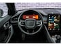 Polestar 2 Long Range Dual Motor 78 kWh | Plus-pakket | Lichtmetalen Velgen 20 inch | Warmtepomp | Panoramadak | Navigatie | Verwarmde Voorstoelen en Achterbank | Keyless Entry | Elektrische Achterklep