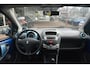 Peugeot 107 1.0-12V Urban Move | Airco | CV | NL auto!! |