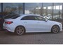 Mercedes-Benz A-klasse 180 AUT7 AMG LINE WIDESCREEN NAVI CAMERA CARPLAY NL AUTO