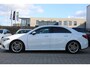 Mercedes-Benz A-klasse 180 AUT7 AMG LINE WIDESCREEN NAVI CAMERA CARPLAY NL AUTO