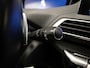 Peugeot 5008 1.2 PureTech Crossway Sport (PANORAMADAK,APPLE CARPLAY,NAVI,CAMERA,360 VIEW,GETINT,CLIMATE,SPORTSTOELEN,LM VELGEN)