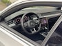 Volkswagen Arteon 2.0 TSI AUT7 3X R-LINE 191PK PANODAK LEDER NAVI DIGI-DASH  APPLE-CARPLAY LED 20 INCH-LMV PDC