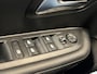 Peugeot 208 Hybrid 100 e-DCS6 Allure Android/Apple Carplay | LM Velgen 16" | Parkeersensoren Voor en Achter | Cruise Control | DAB | Airco |