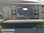 Volkswagen Transporter T6 - 150 pk L2H1 DC LMV, bumpers in kleur, trekhaak, PDC