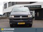 Volkswagen Transporter T6 - 150 pk L2H1 DC LMV, bumpers in kleur, trekhaak, PDC