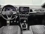 Volkswagen T-Roc 1.0 TSI R-Line | Camera | CarPlay | Adaptive Cruise | Digital Dash