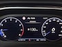 Volkswagen T-Roc 1.0 TSI R-Line | Camera | CarPlay | Adaptive Cruise | Digital Dash