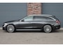 Mercedes-Benz E-klasse Estate 300 e AMG Line | Luchtvering | Hyperscreen | Stoelventilatie | Distronic+ | Massage | Digital Light | Trekhaak | Surround Camera | Nappa Leder | Burmester | Keyless Go | Vlakkenverwarming |