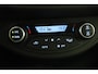 Toyota Yaris 1.5 Hybrid Executive | navigatie | Parkeersensoren Achter  | Trekhaak |