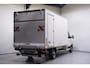 Volkswagen Crafter 2.0 TDI 140 pk Bakwagen met Laadklep / Zijdeur Navi, Airco, LxBxH 430x210x210 cm