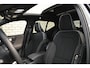 Volvo XC40 B4 197PK Plus Black Edition| Trekhaak | 360 | BLIS | Harman Kard
