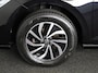 Volkswagen Polo 1.0 TSI Life Edition 95 pk | Verlengde garantie | Navigatie | Parkeersensoren | Achteruitrijcamera | Adaptieve cruise control | Stoelverwarming |