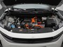 Toyota Urban Cruiser Executive 61 kWh | Stuur en Stoelverwarming | Parkeersensoren V+A | Navigatie