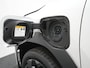 Toyota Urban Cruiser Executive 61 kWh | Stuur en Stoelverwarming | Parkeersensoren V+A | Navigatie