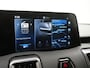 Toyota Urban Cruiser Executive 61 kWh | Stuur en Stoelverwarming | Parkeersensoren V+A | Navigatie