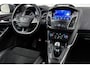 Ford Focus 2.3 RS | Origineel NL | Schaalstoelen | Navigatie | Camera | Half lederen bekleding | Cruise control