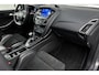 Ford Focus 2.3 RS | Origineel NL | Schaalstoelen | Navigatie | Camera | Half lederen bekleding | Cruise control