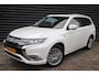 Mitsubishi Outlander 2.4 PHEV Intense+ ** Opendak, Dealer O.H, Trekhaak