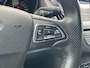 Ford Focus 1.5 ST-Line 1e Eigenaar Nav/Cruise 18 Inch Pdc NL-Auto UITSTRALING!