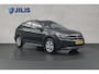 Volkswagen Taigo 1.0 TSI Life | Camera | Stoelverwarming | Adaptieve cruise control | LED