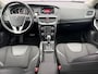 Volvo V40 1.5 T2 Edition+ | TREKHAAK | Automaat | Standkachel | Stoelverwarming | Volvo on Call | Regensensor | Dealer onderhouden |