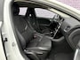 Volvo V40 1.5 T2 Edition+ | TREKHAAK | Automaat | Standkachel | Stoelverwarming | Volvo on Call | Regensensor | Dealer onderhouden |