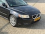 Volvo V50 1.8 Sport! 1e EIGENAAR NL AUTO NAP! Airco l Cruise l Trekhaak l LMV l MTF-STUUR! DEALER OH l TOPSTAAT!