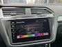 Volkswagen Tiguan 2.0 TDI 4M. 240PK R-LINE DSG - LEDER - PANO - TREKH.