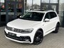 Volkswagen Tiguan 2.0 TDI 4M. 240PK R-LINE DSG - LEDER - PANO - TREKH.