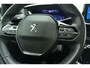 Peugeot 2008 1.2 PureTech GT 130 PK | Navigatie | Panoramadak | Keyless | Stoelverwarming | Camera | Climate control | Zwart dak