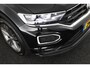 Volkswagen T-Roc 1.5 TSI 150pk DSG R-Line Sport Panoramadak Camera Leder Navigatie Virtual Cockpit
