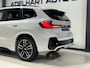 BMW X1 SDrive20i M Sport 170 PK Head Up / Navigatie full map / Camera / Lederen interieur / Cruise control / etc..
