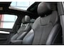 Audi Q5 55 TFSI e S-Line Quattro Competition | Luchtvering | Pano | B&O | Stoelmassage | Matrix Led | Afgevlakt Stuur | Virtual Cockpit | Alcantara | Dode Hoek | Ambient Sfeerverlichting+ | Zwenkbare Trekhaak | Camera | Keyless