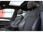 Audi Q5 55 TFSI e S-Line Quattro Competition | Luchtvering | Pano | B&O | Stoelmassage | Matrix Led | Afgevlakt Stuur | Virtual Cockpit | Alcantara | Dode Hoek | Ambient Sfeerverlichting+ | Zwenkbare Trekhaak | Camera | Keyless