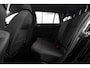 Volkswagen Golf Variant Life Edition | 'App-Connect' draadloze smartphone integratie | Achterbank in ongelijke delen neerklapbaar incl. middenarmsteun en doorlaadmogelijkheid | Afstandscontrolesysteem (Front Assist)