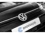 Volkswagen Golf Variant Life Edition | 'App-Connect' draadloze smartphone integratie | Achterbank in ongelijke delen neerklapbaar incl. middenarmsteun en doorlaadmogelijkheid | Afstandscontrolesysteem (Front Assist)