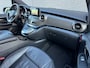 Mercedes-Benz V-klasse V300d AMG | Trekhaak | Carplay | Cruise control | Koelkast | Camera | Sfeerverlichting | DAB | Navi | v300